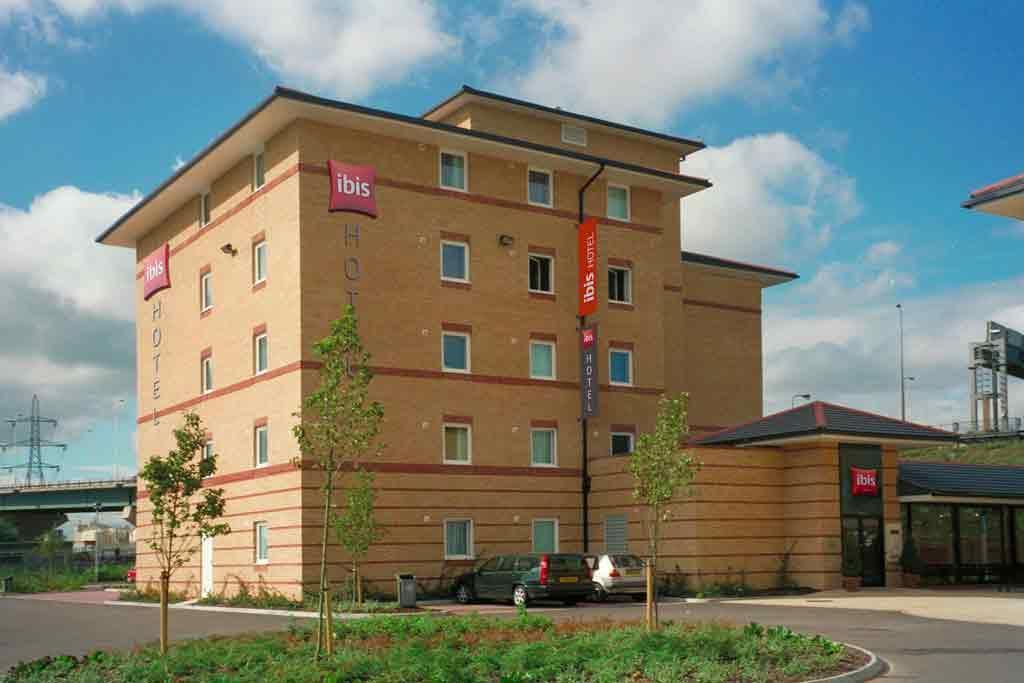 Ibis London Thurrock M25 Grays Bagian luar foto